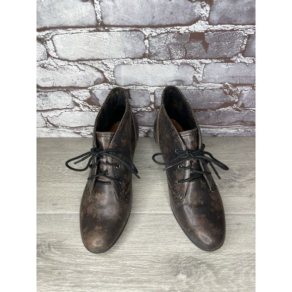 ROCKPORT Cobb Hill Rashel Dark Brown FLoral Leather Laced Booties Women 9M US/40 - Picture 10 of 16